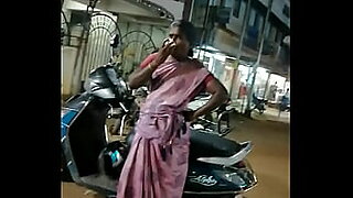 indian desi aunty wash ass or pee in public
