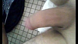 online mom son xxx big cock