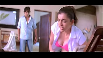 red tube kajal agarwal