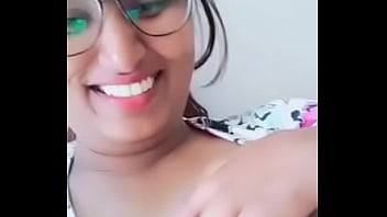 hot boobs n nipple chusing videos