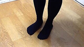 porn vedio of indian woman wearing thigh high socks