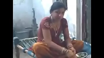 indian hot aunty dudh tipa tipi sex video