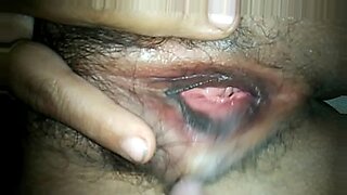 indian desi sari wali moti bhabhi ki chudai porn movies moti gaand ki mast chudai with cumshot