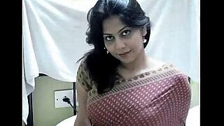 beautiful indian aunties boobs suking and pressing very tightly video clips