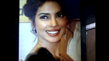 bollywood actress priyanka chopra hot songs video