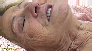 70 year old granny fuck up her ass