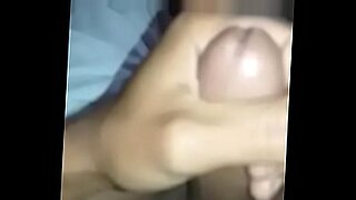 fingering my mom and sister
