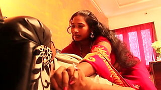 mom caught daughter husband cheating with her daughter